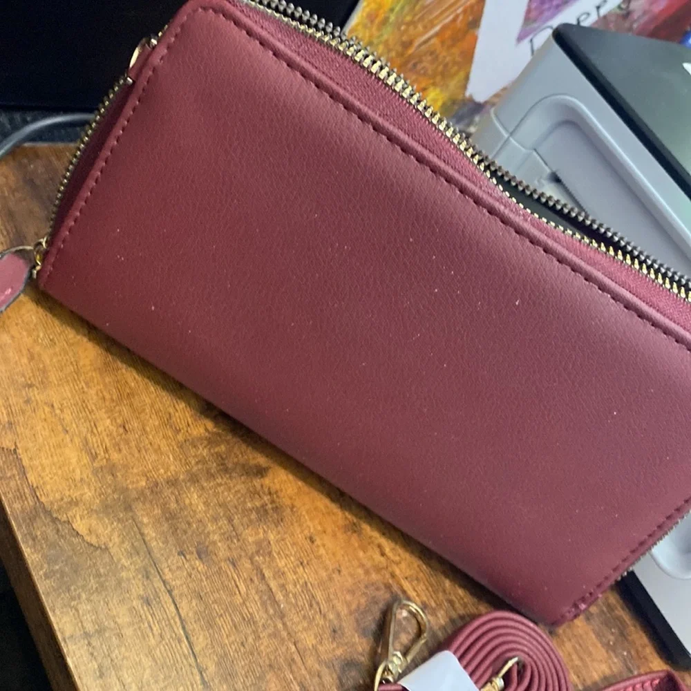Brand New Multifunctional Women's Travel Wallet Touch Screen Phone Bag